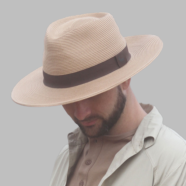Men's Safari Hat in colour beige